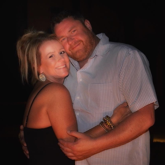 Meet your Posher, Shelley - Picture 1 of 1